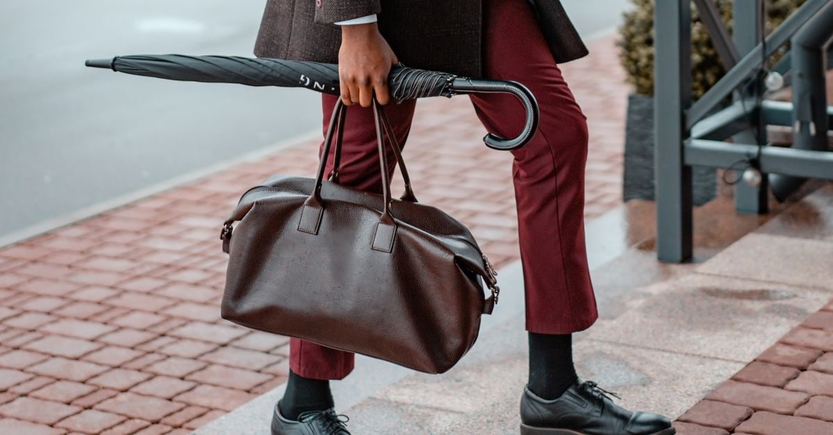 Eleganza sotto la pioggia: le scarpe perfette per restare chic anche nei giorni umidi