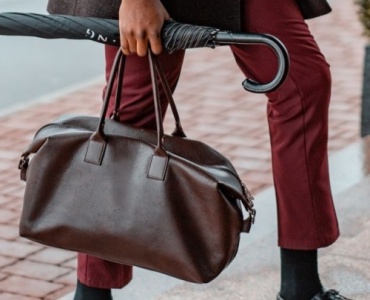 Eleganza sotto la pioggia: le scarpe perfette per restare chic anche nei giorni umidi