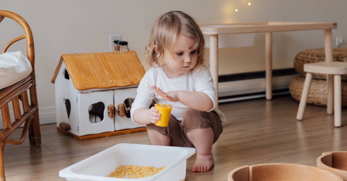 Scopri il mondo dei giochi sensoriali: attività creative e divertenti per bambini curiosi