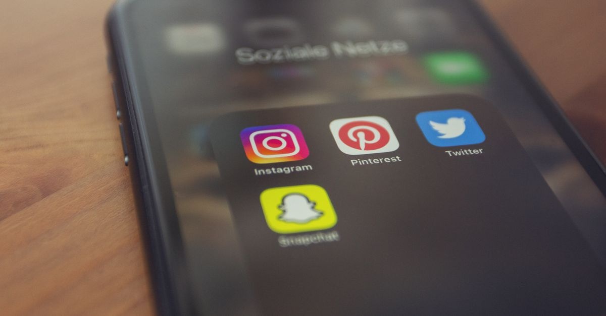 Scrollare con Intenzione: una guida per usare i social in modo più consapevole