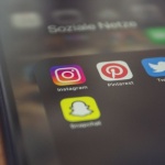Scrollare con Intenzione: una guida per usare i social in modo più consapevole