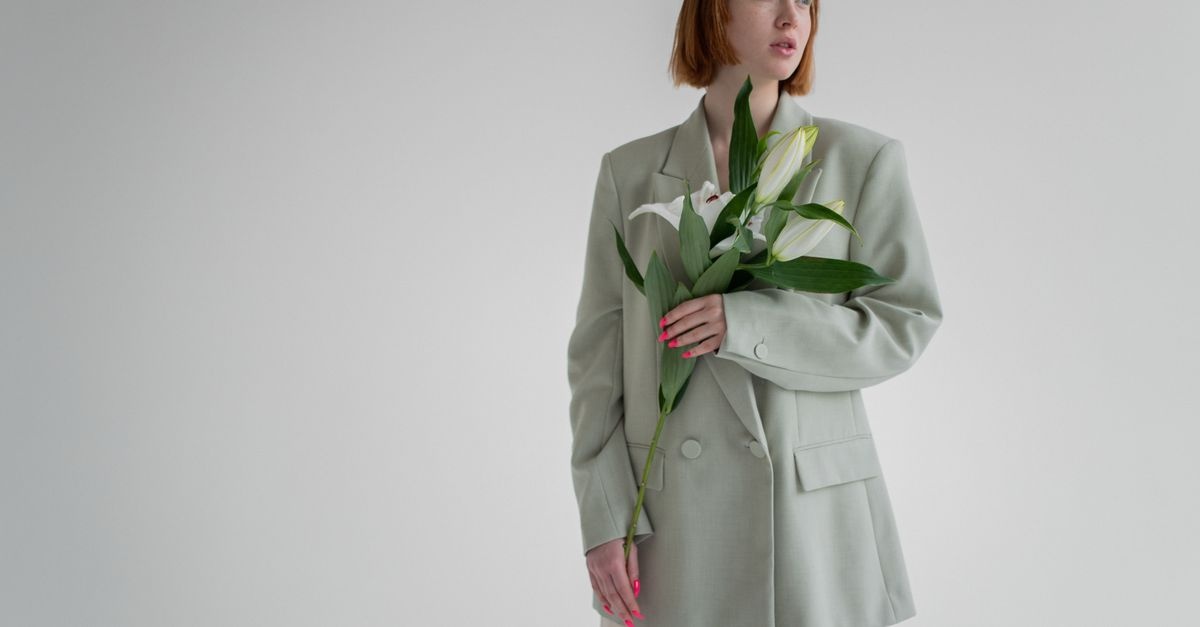 Verde e beige: l’abbinamento chic che illumina ogni outfit