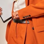 Stile impeccabile in ufficio: idee chic per un look elegante da lavoro