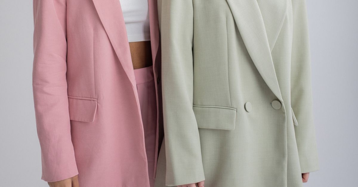 Blazer a Colori: Idee di Outfit per Dare Sprint al Tuo Look (in Ogni Stagione)