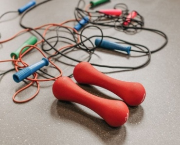 Meglio Cardio o Pesi? La Guida Definitiva per Scegliere l’Allenamento Giusto per Te