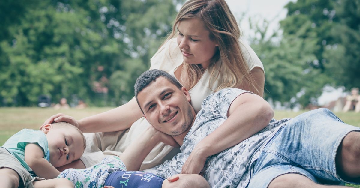 Ritrovare la Complicità: Come Cambia la Coppia Dopo l’Arrivo dei Figli